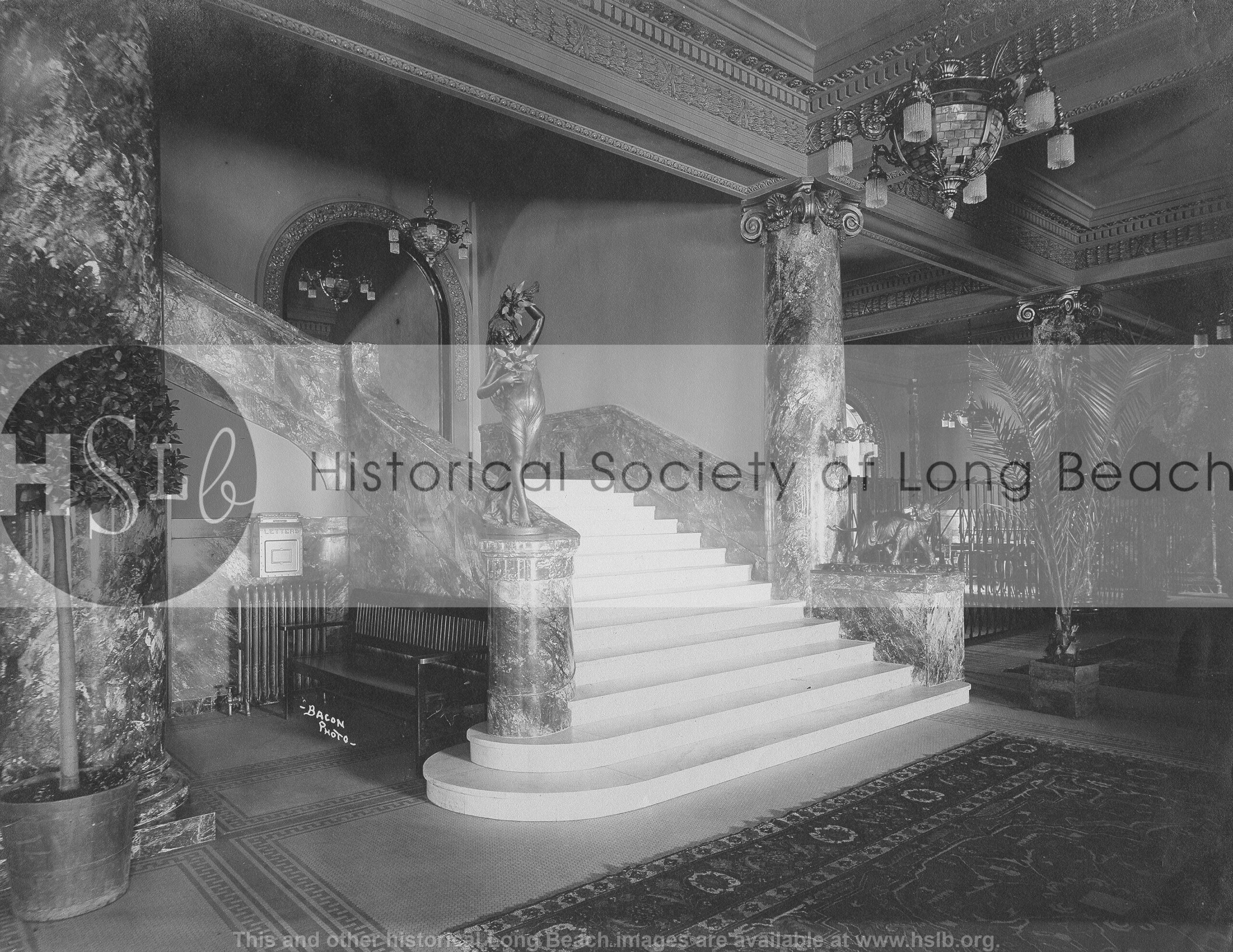Virginia Hotel staircase, 1915