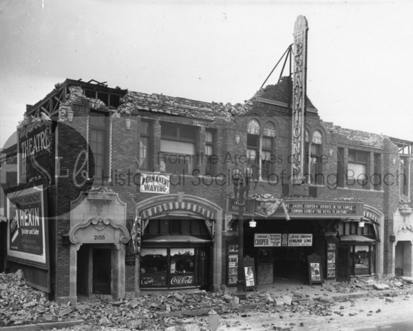 Brayton's Theatre after the 'quake, 1933