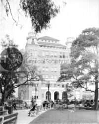 Historical society of long beach building near the beach
